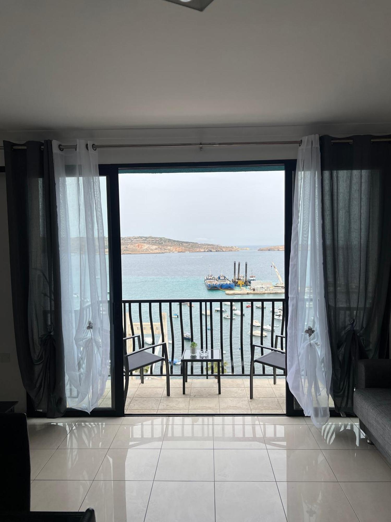 Sea View Penthouse Leilighet San Pawl il-Baħar Eksteriør bilde