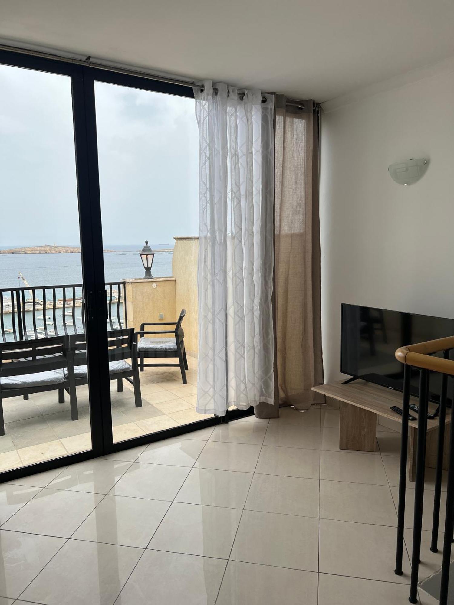 Sea View Penthouse Leilighet San Pawl il-Baħar Eksteriør bilde